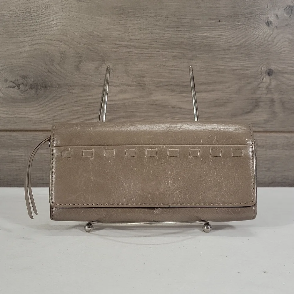 Hobo Elegant Taupe Leather Clutch Wallet